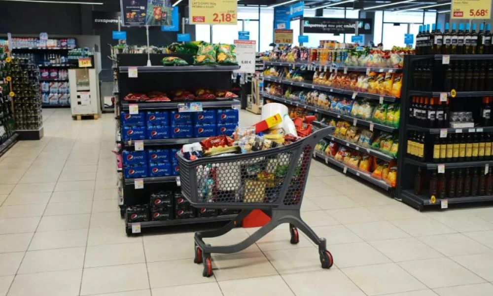 Ακρίβεια: Φλερτάρει με το 12% ο πληθωρισμός και αγγίζει ρεκόρ σχεδόν 30 ετών